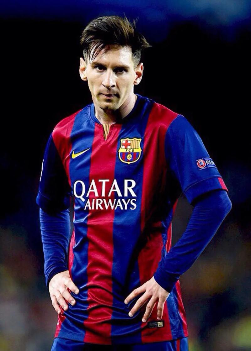 天空：卡里克早上7：51抵达卡灵顿，卡塞米罗和马奎尔最早到