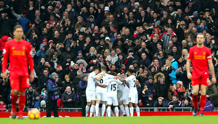 噩梦与美梦的交织，构成色彩绚丽的风格｜《卡牌迷境》将于11月1日正式上架Steam