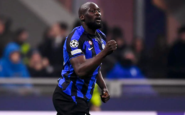 NBA-湖人胜老鹰 詹姆斯单臂爆扣