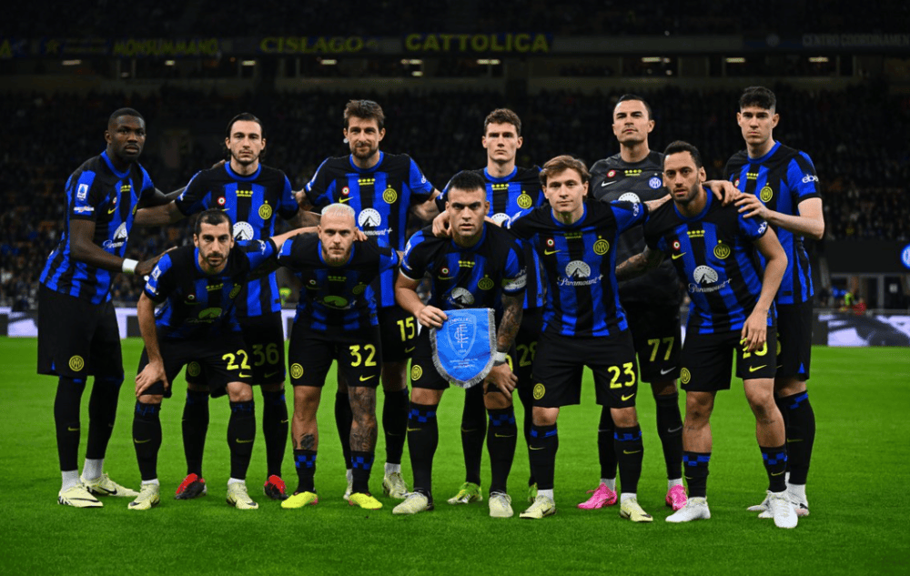 《最终幻想7：重制版》团队曾考虑缩小破坏剑 但因标志性过强作罢