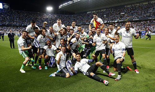 《战锤40K：黑暗异端》新截图：战斗画面、新系统展示