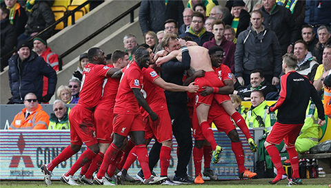 综合体育深度报道 聚焦赛事背后的故事