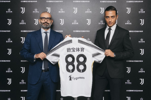 中超-路易斯中框卢卡斯失良机 申花0-0浙江3轮不胜